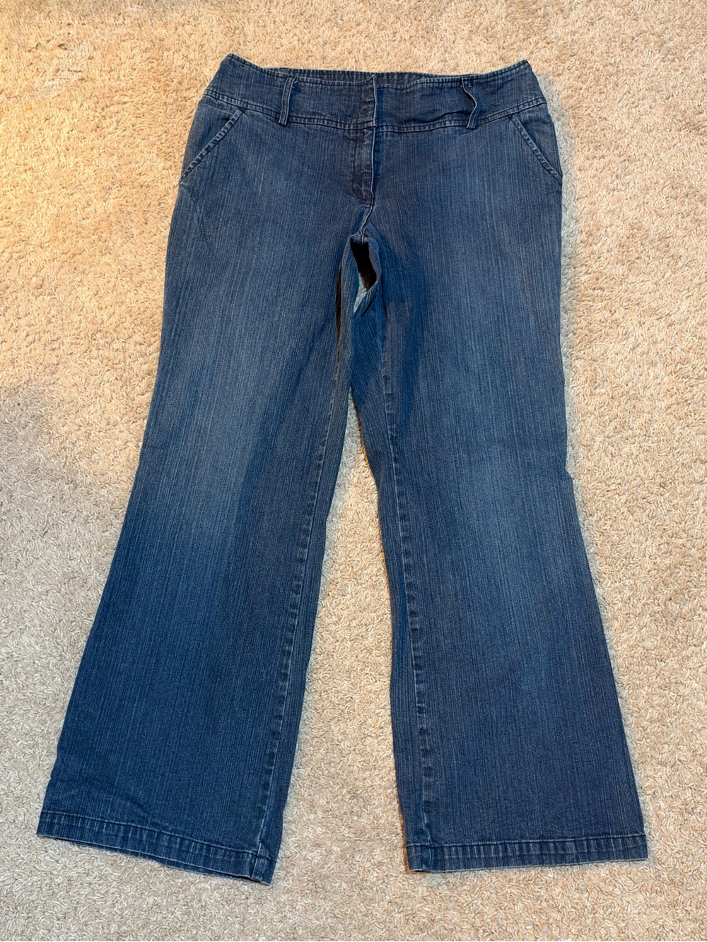 New York & Company Wide Leg Jeans Size 14